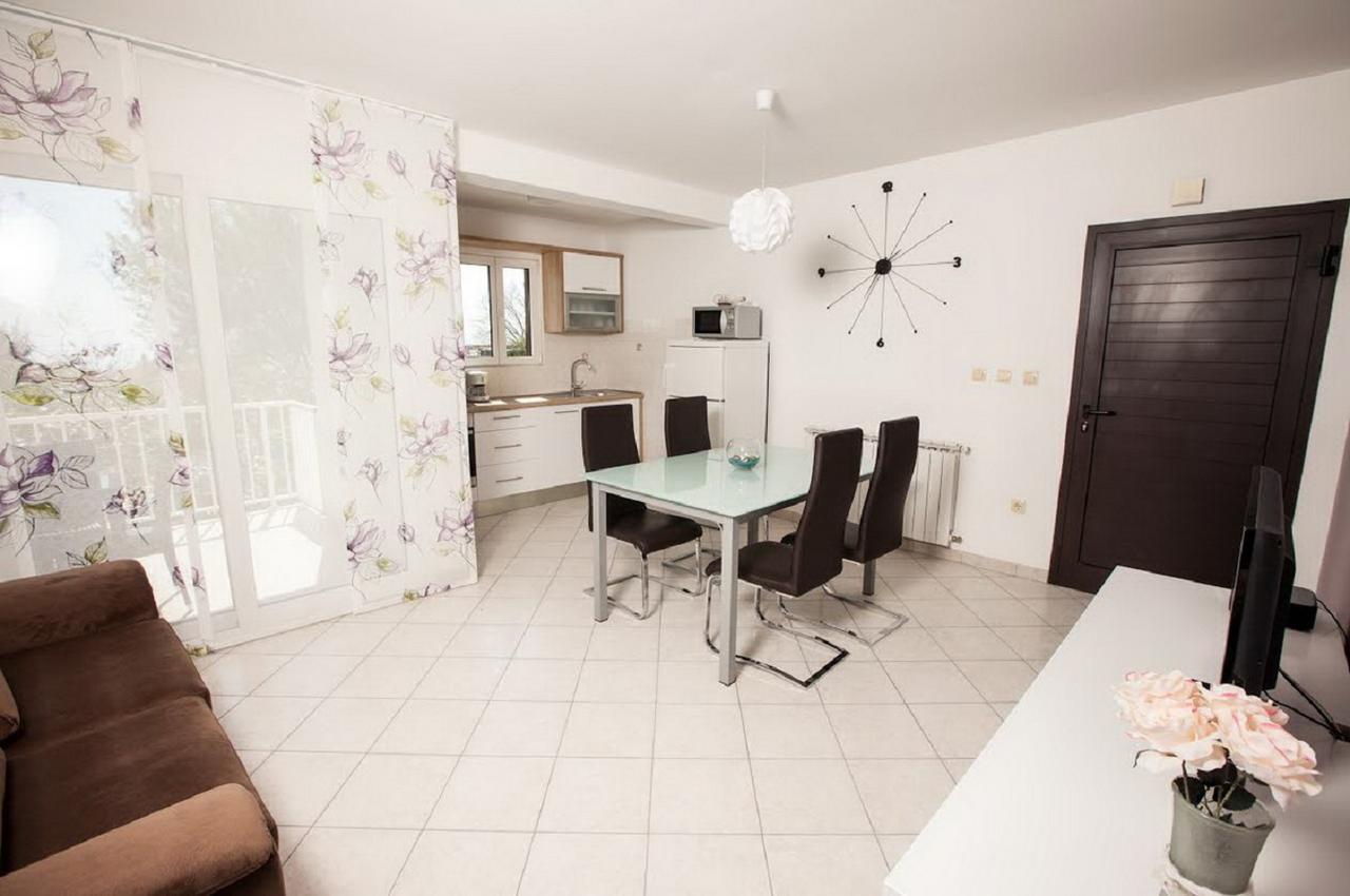 Apartment Green Oasis Split Dış mekan fotoğraf
